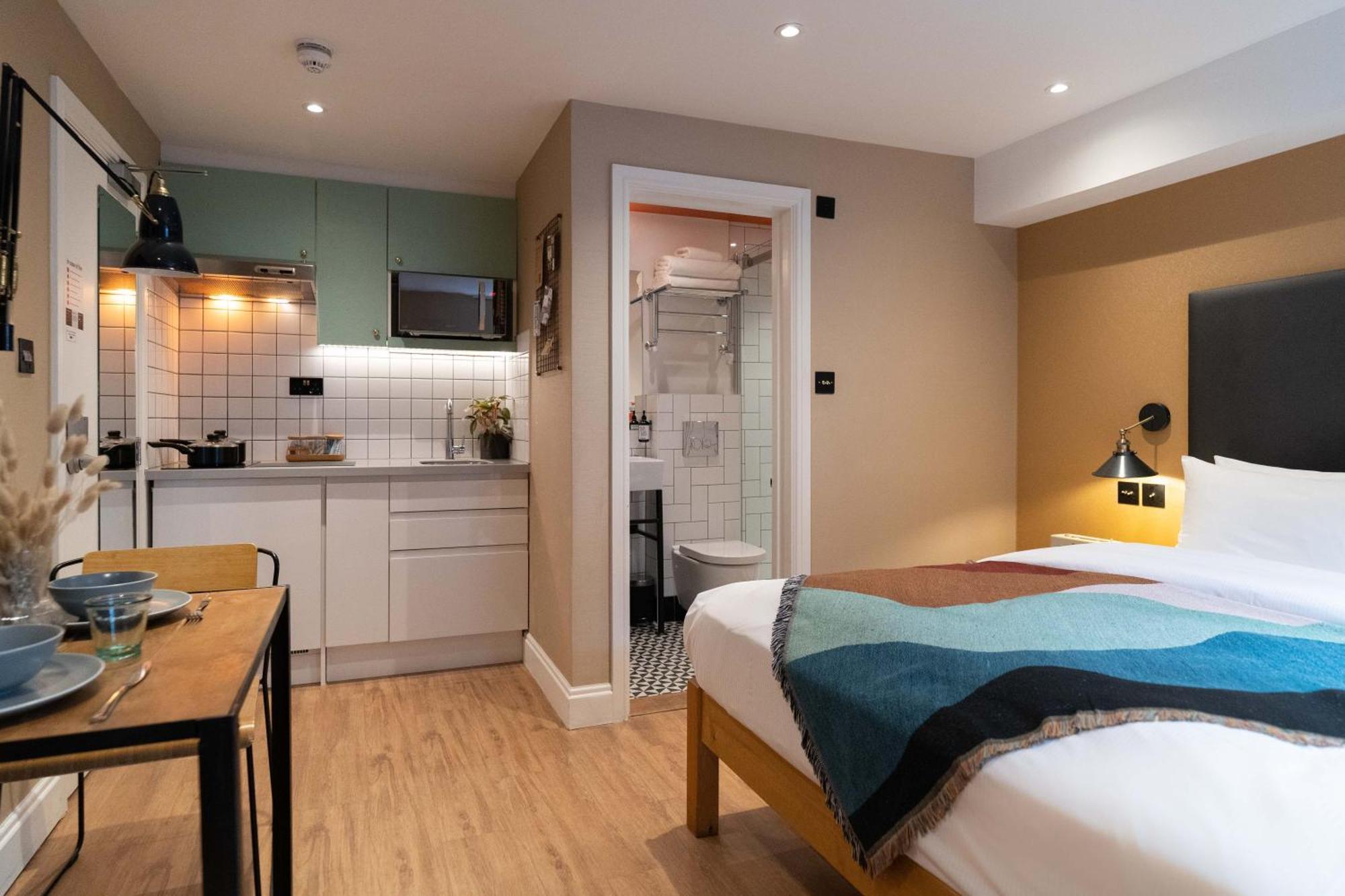 Room2 London Hammersmith Townhouse Exterior photo