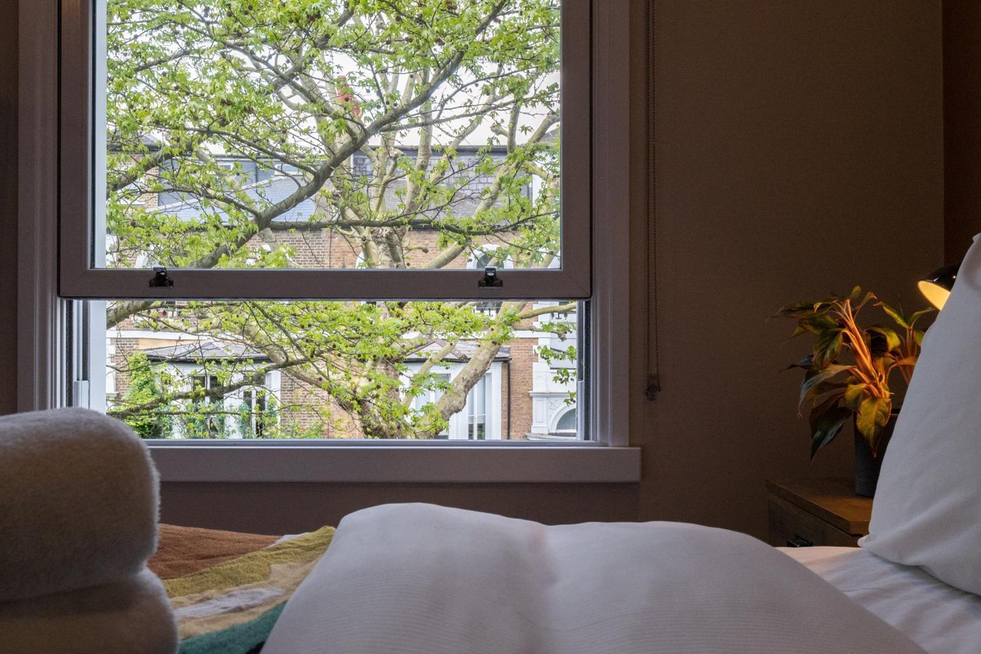 Room2 London Hammersmith Townhouse Exterior photo