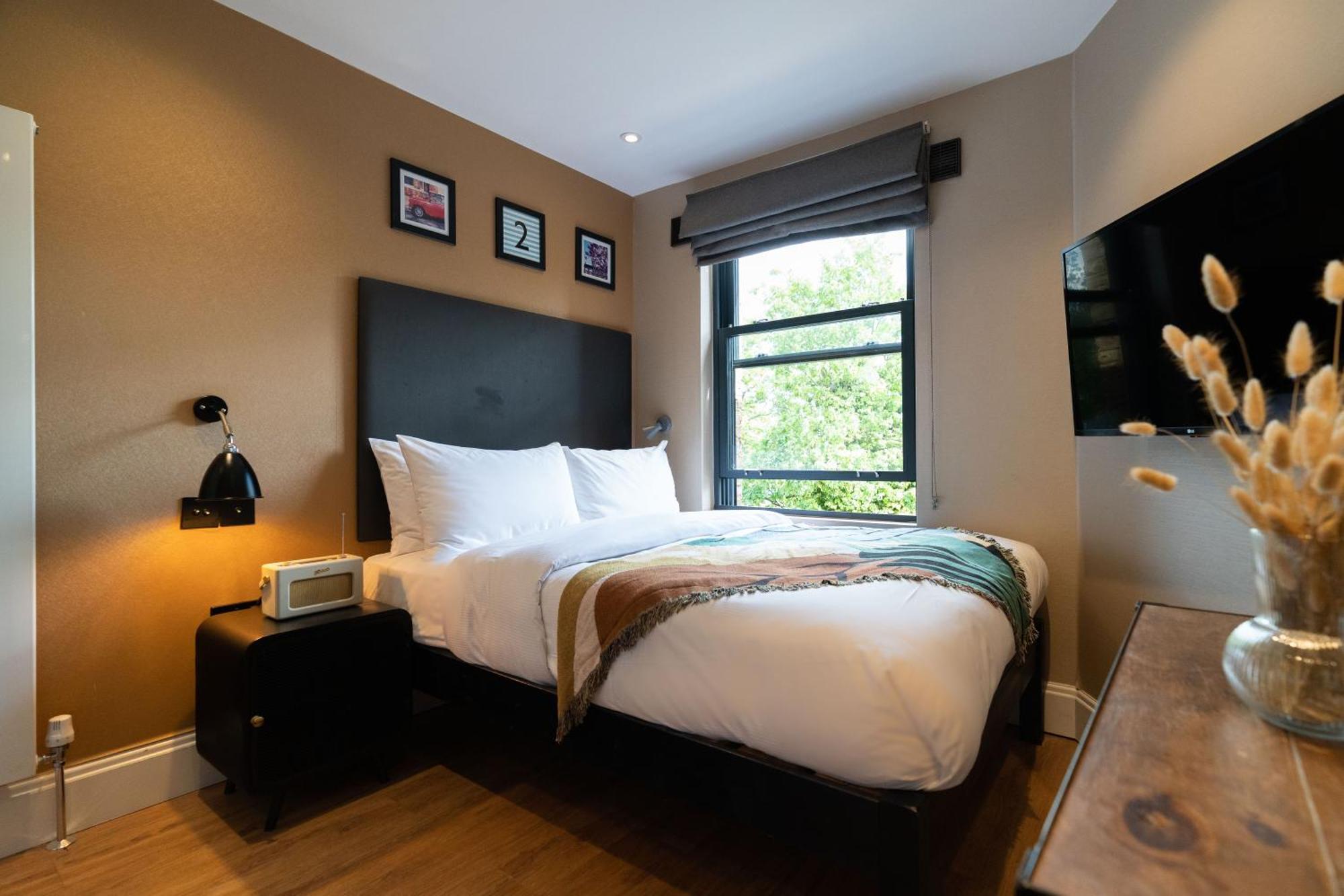 Room2 London Hammersmith Townhouse Exterior photo